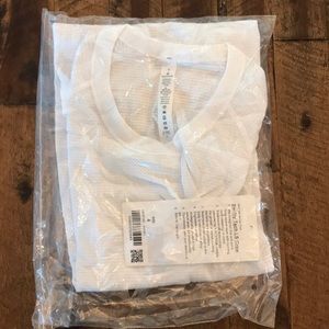 BNWT Lululemon Swiftly Tech long sleeve